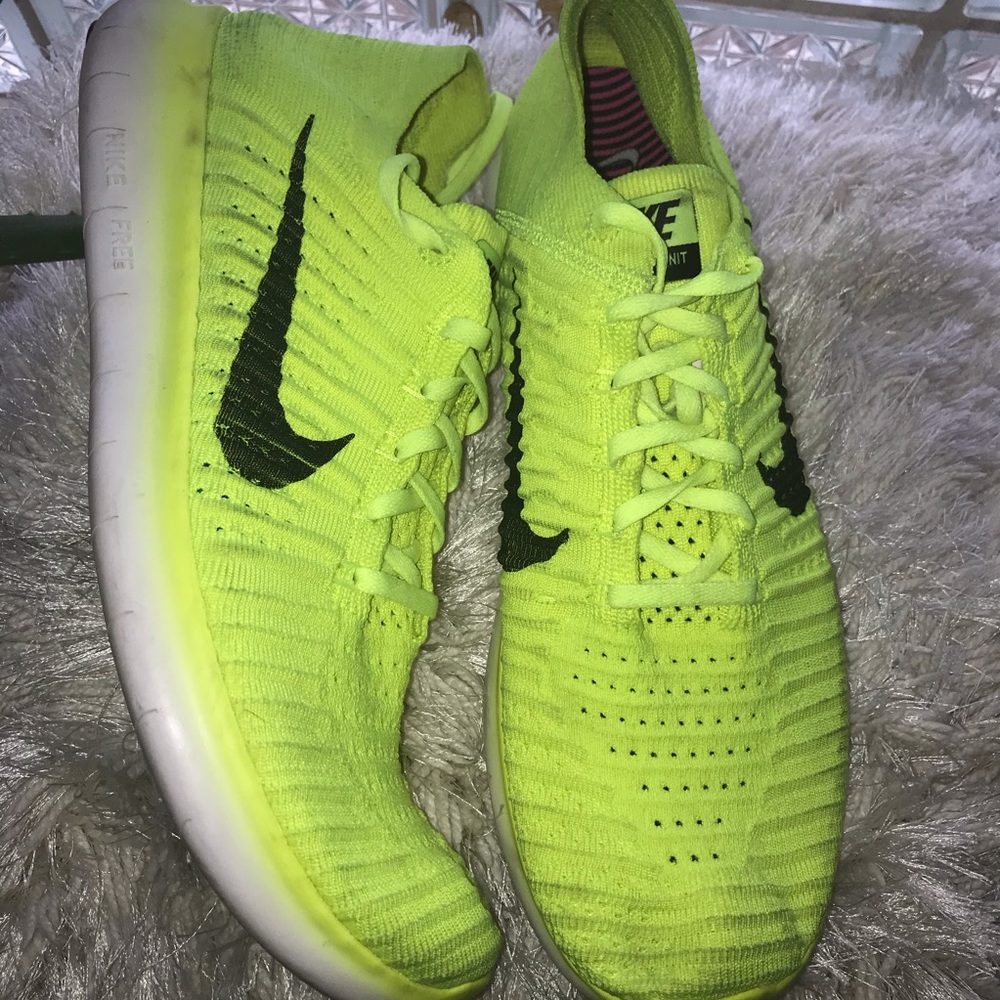 Nike FREE RN FLYKNIT